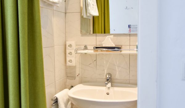 Zimmer_4_Schubert_2513