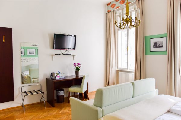 Zimmer_6_Belvedere_2541